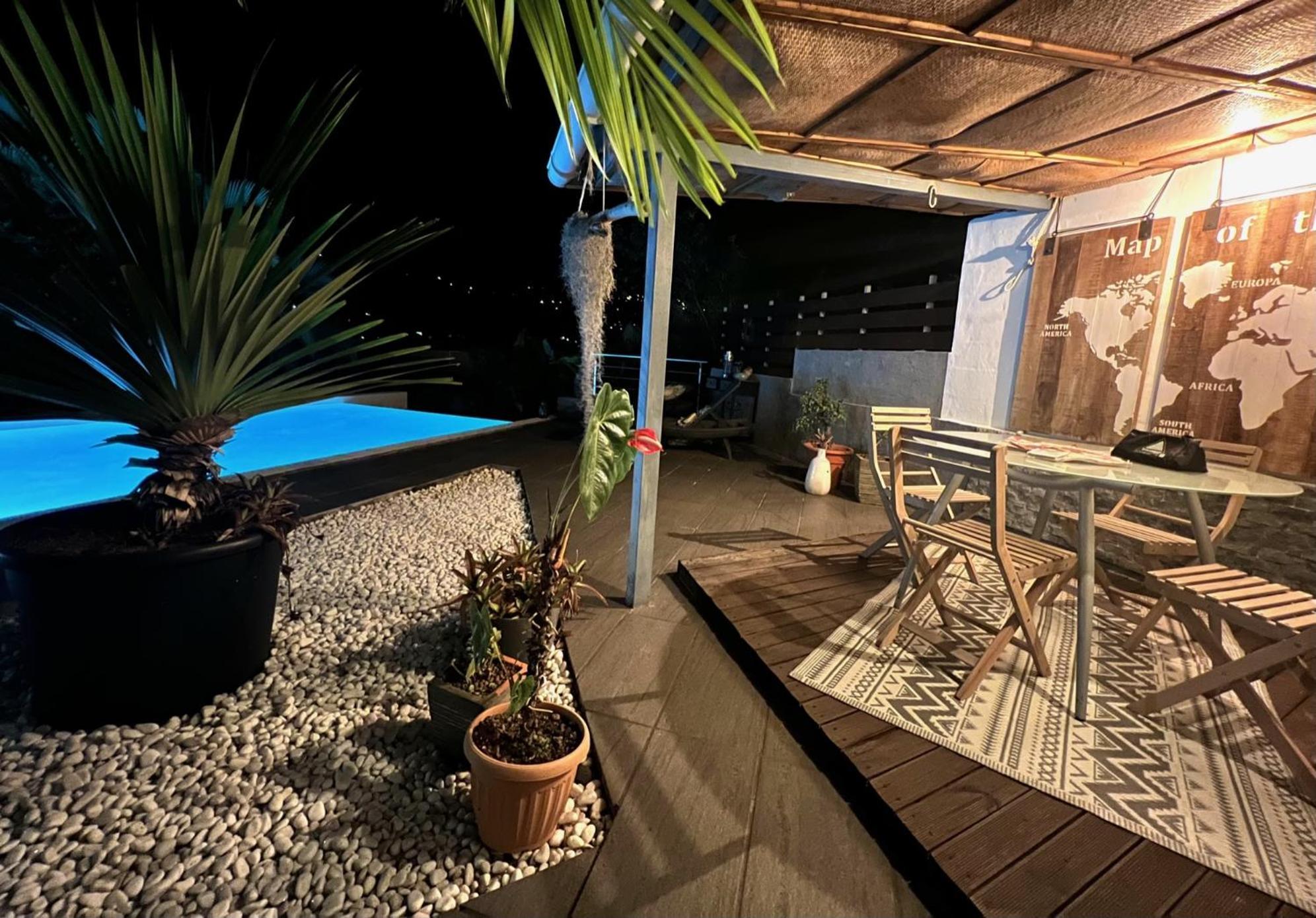Villa Ti Moon, Entre Deux, Piscine Eksteriør bilde